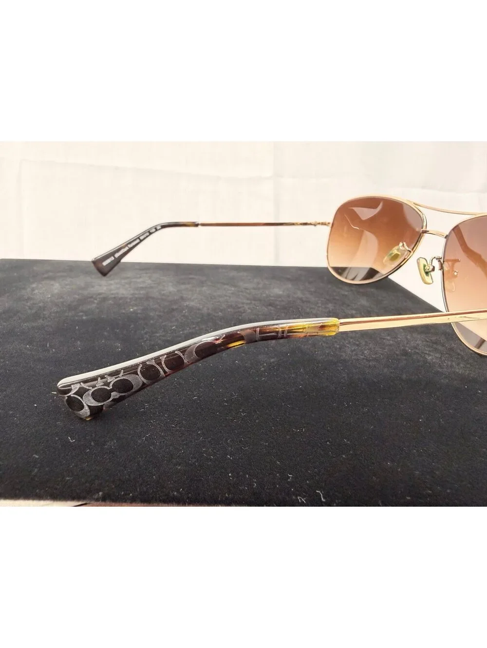 Coach golden Hardware Metal Pilot Sunglasses Womens